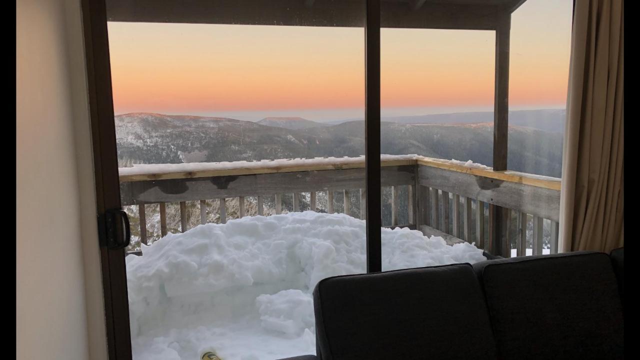 Shamrock Apartment 4 Mount Hotham Exteriör bild